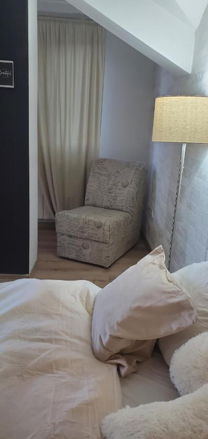 Apartament Sleep And Drive White Sarajewo Zewnętrze zdjęcie