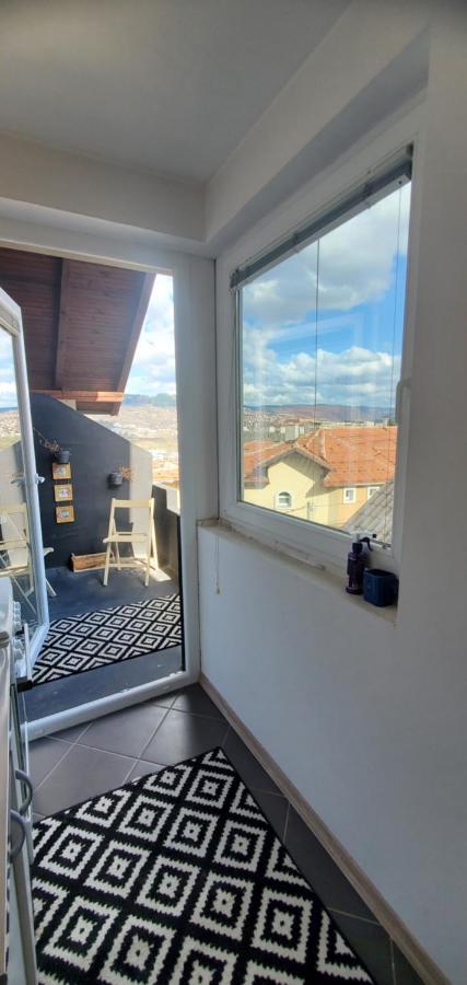 Apartament Sleep And Drive White Sarajewo Zewnętrze zdjęcie
