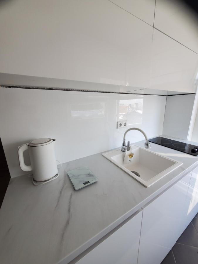 Apartament Sleep And Drive White Sarajewo Zewnętrze zdjęcie