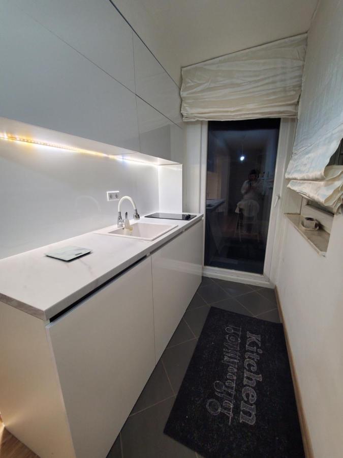 Apartament Sleep And Drive White Sarajewo Zewnętrze zdjęcie